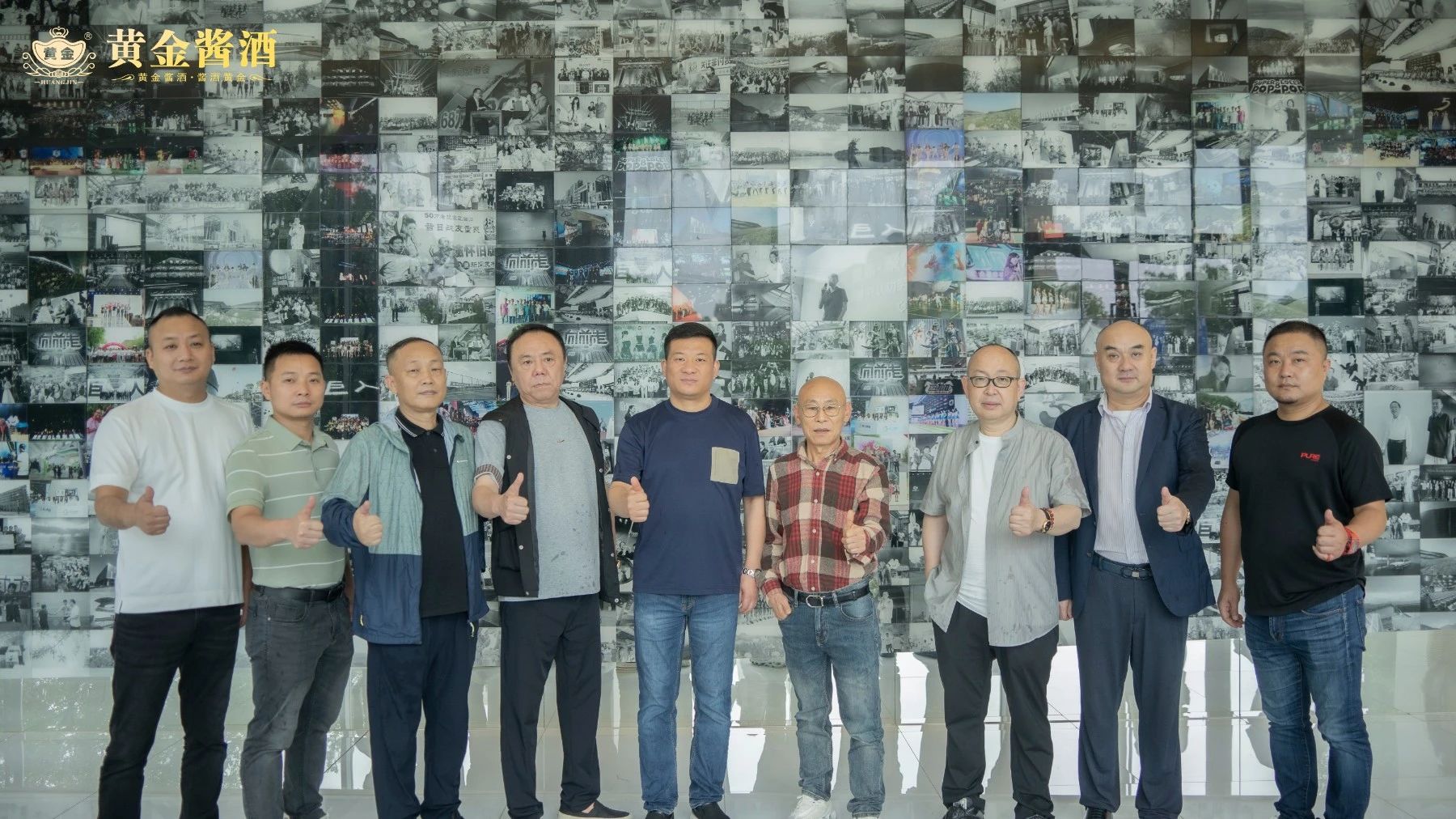 4bc586ae40a931aef5e0f10fc9064785.jpg 4bc586ae40a931aef5e0f10fc9064785.jpg